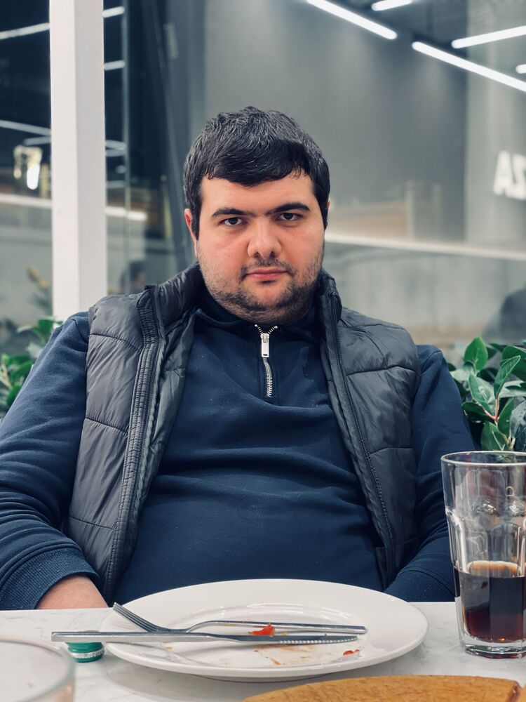 ���� 56404223 ������� Manvel, 43 ����, ���� ���������� � �������