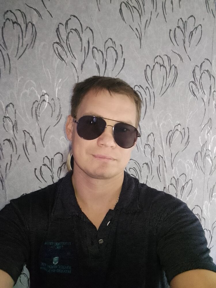  52164783  , 35 ,    