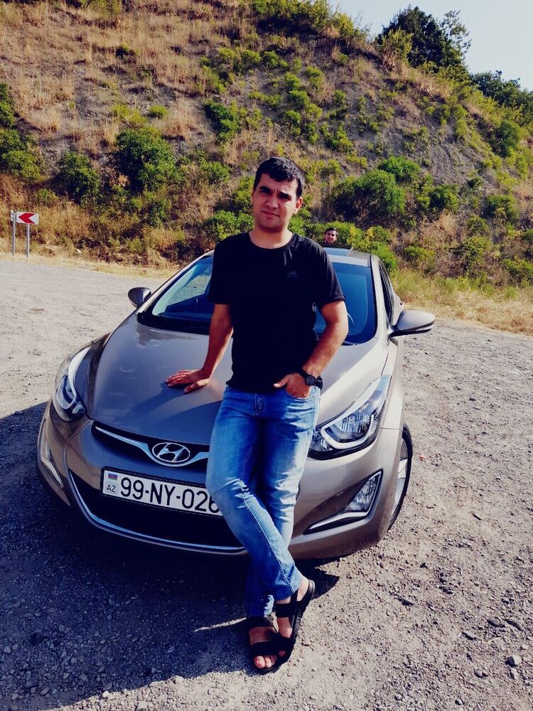  ,   Elmar, 32 ,   ,   
