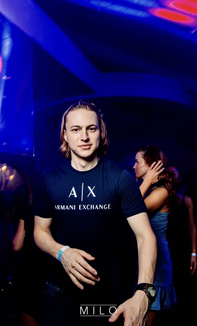 ���� 38187623 ������� ����, 52 ����, ���� ���������� � ������