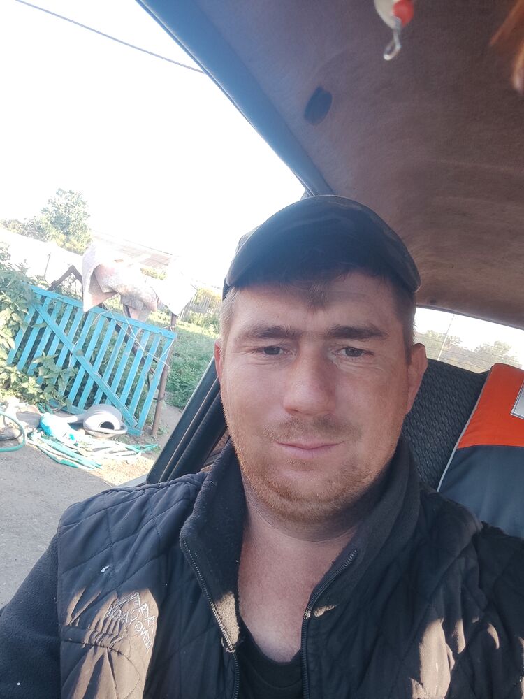  ,   Denis, 35 ,   ,   , 