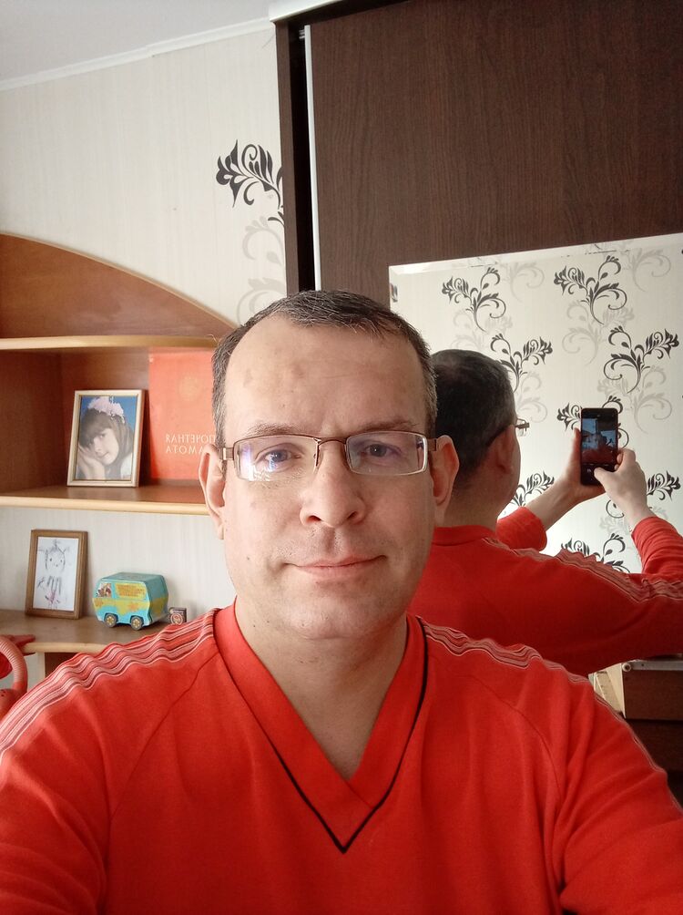 41308323  , 46 ,    