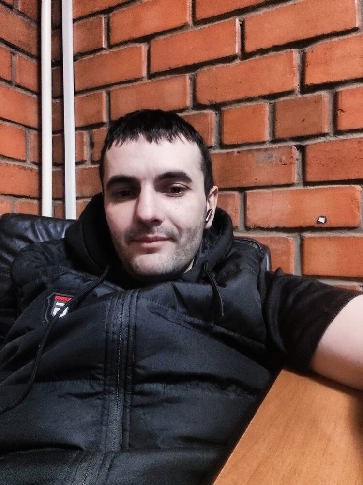  50167953  Alexey, 30 ,    