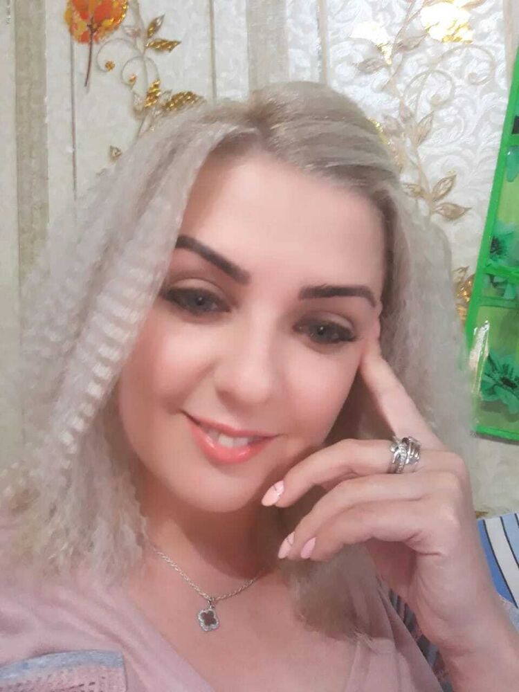  44328233  Lina, 42 ,    Bogen