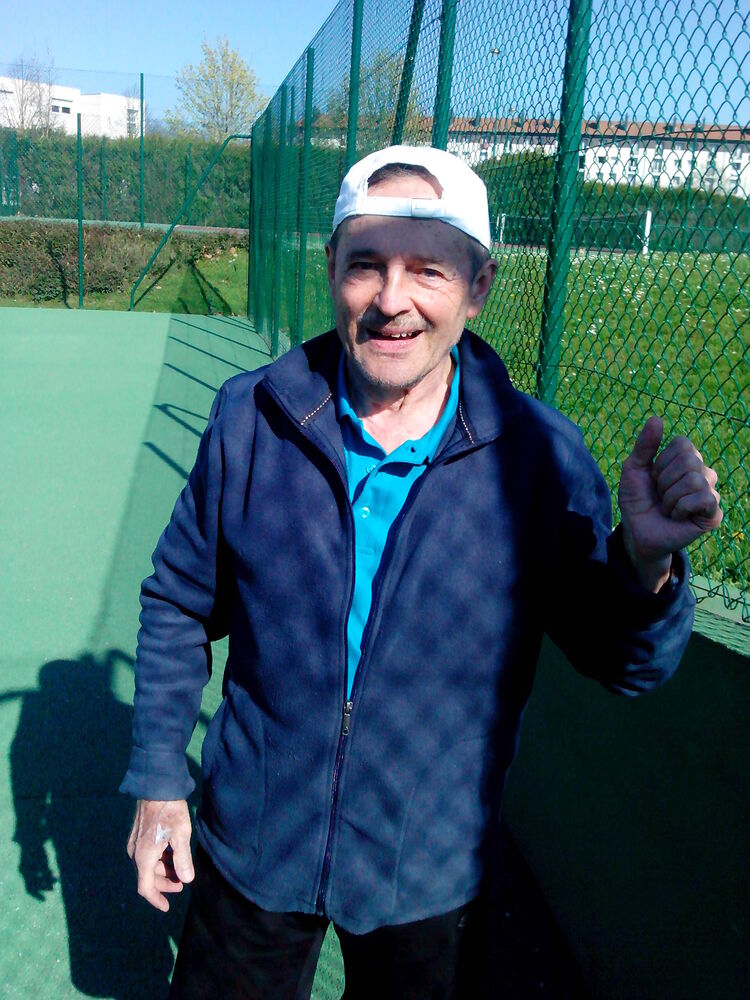 32771233  Vlad, 73 ,    -
