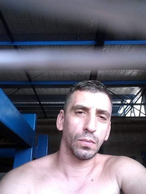 ,   Chezare, 43 ,   ,   , c 