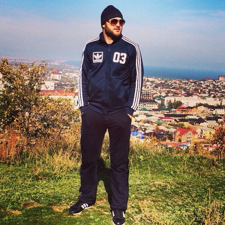  ,   Fidel, 40 ,   ,   , c 