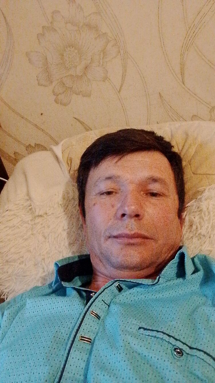  47945023  Abduvali, 47 ,    