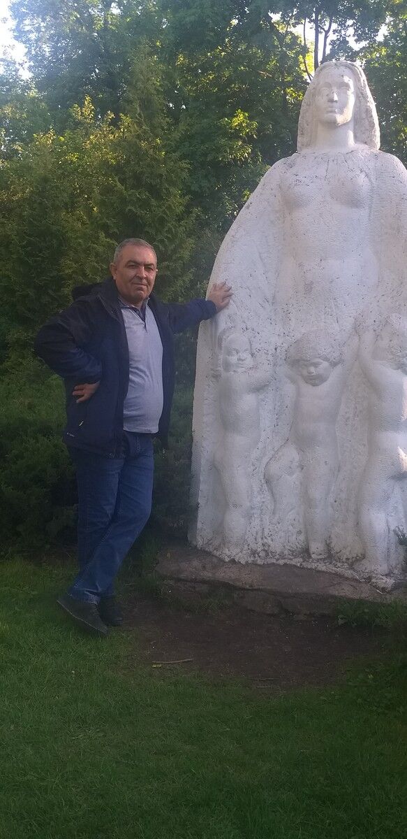  ,   Kadir, 53 ,   ,   , c 