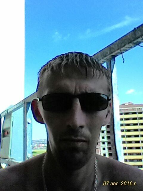  12006683  , 44 ,    