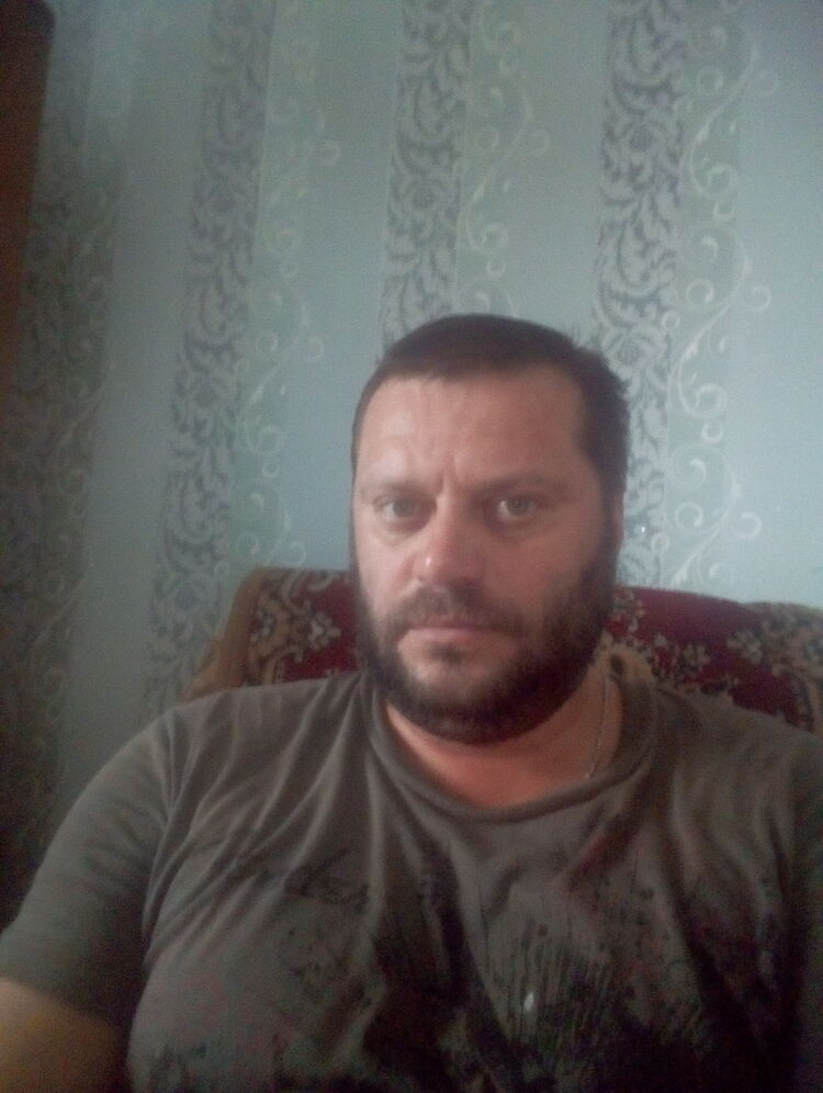  50600173  Oleg, 47 ,    