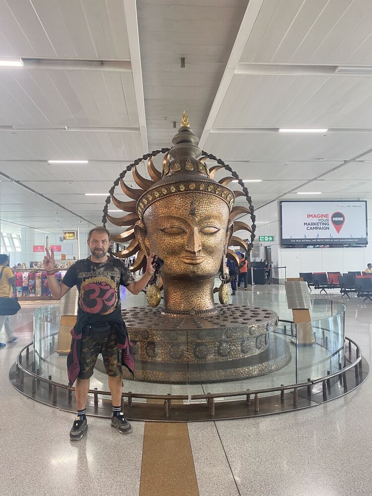 ���������� ���������, ���� ������� YS, 53 ����, ������������ ��� ������, ����� � ���������, c�������� ���������