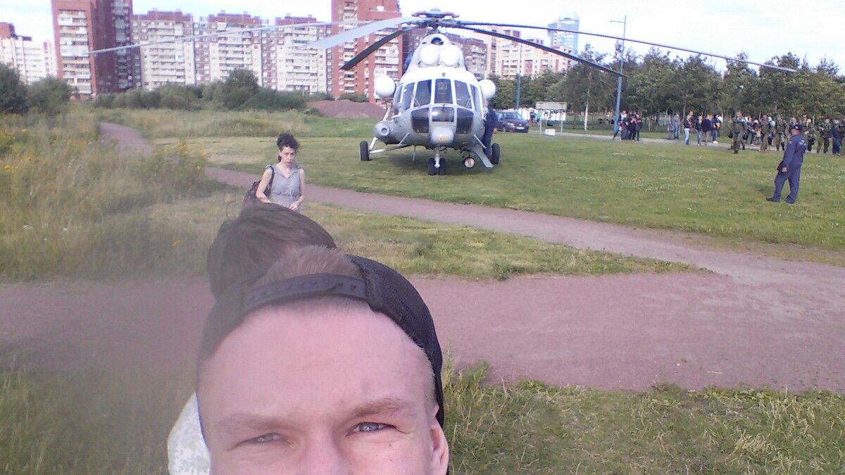  6727233  , 31 ,    -