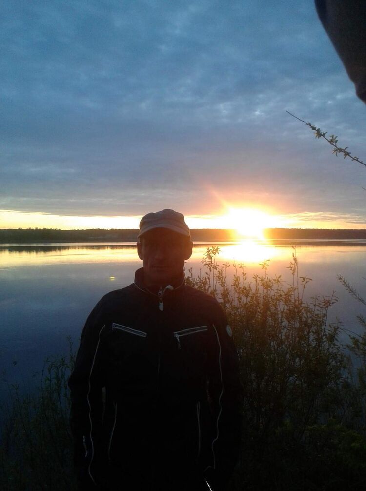  ,   Ivan, 42 ,   ,   , c 