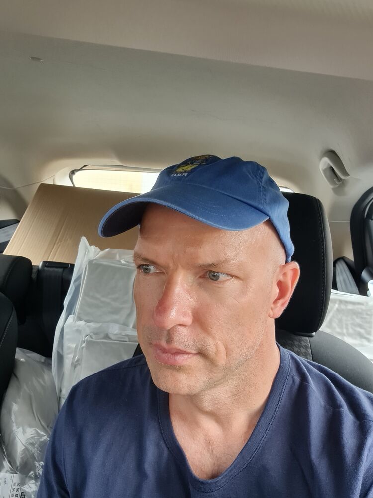  ,   Vadim, 48 ,   ,   , c 