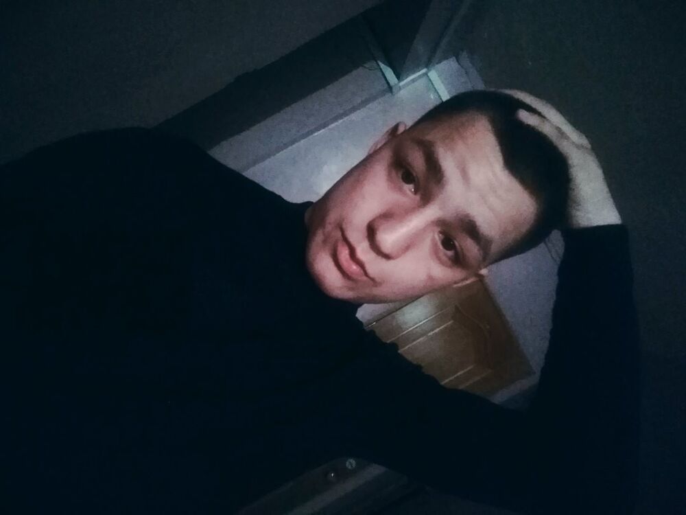  15924273  , 28 ,    -