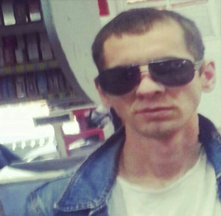  --,   , 39 ,  