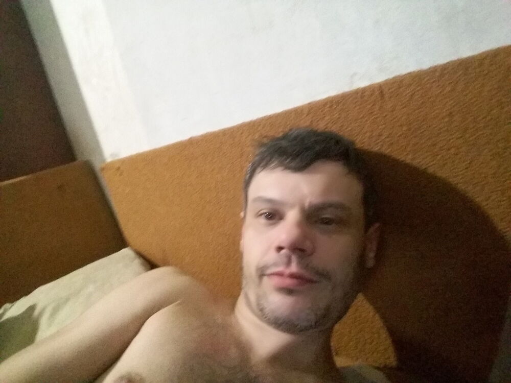  15867593  , 44 ,    