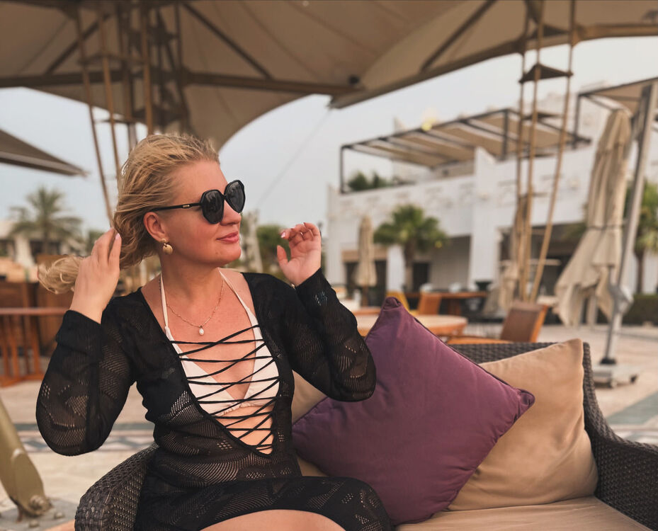  ?,   Elisa, 44 ,   c 
