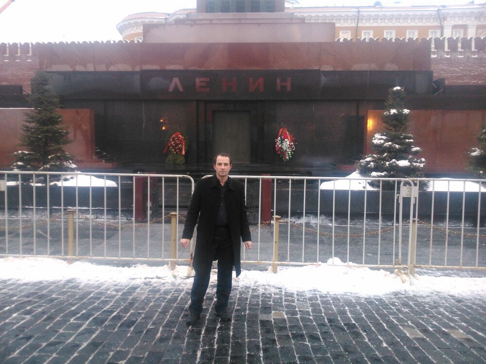  ,   David, 43 ,     , c 