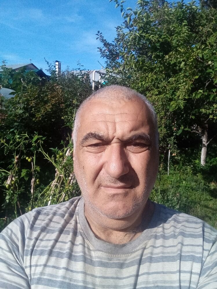  36876343  Vasili, 59 ,    