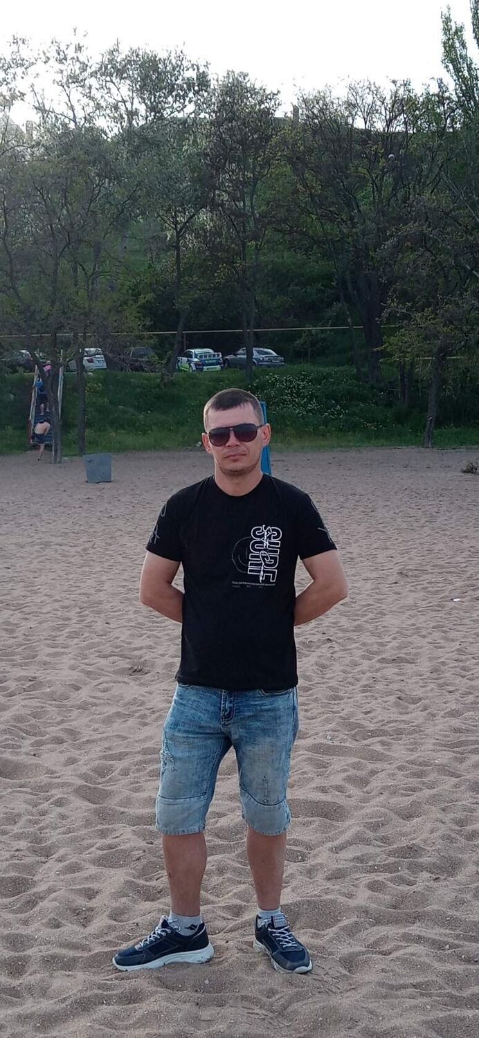  ,   Andrei, 38 ,   ,   