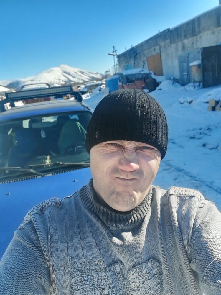  43692343  , 41 ,    