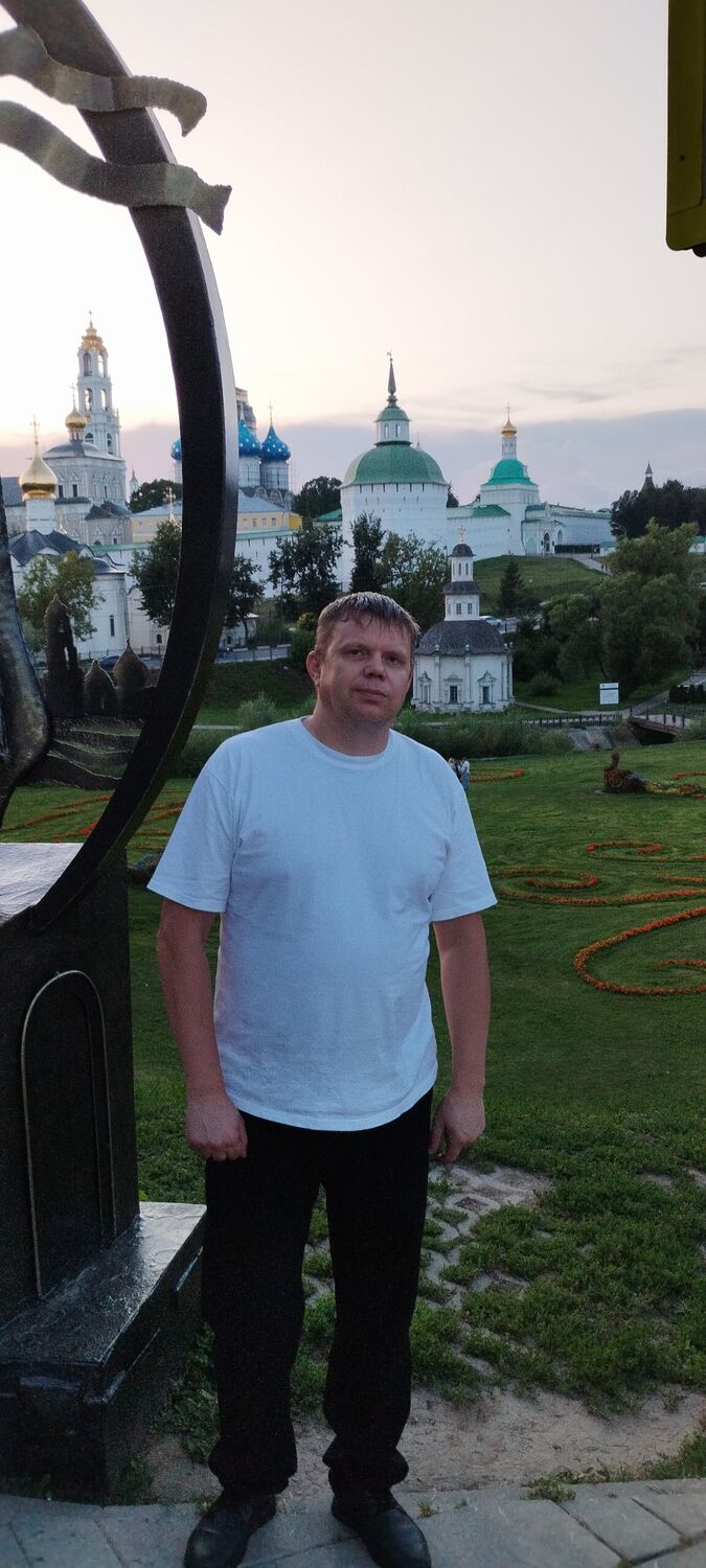  46705813  Sergij, 38 ,    