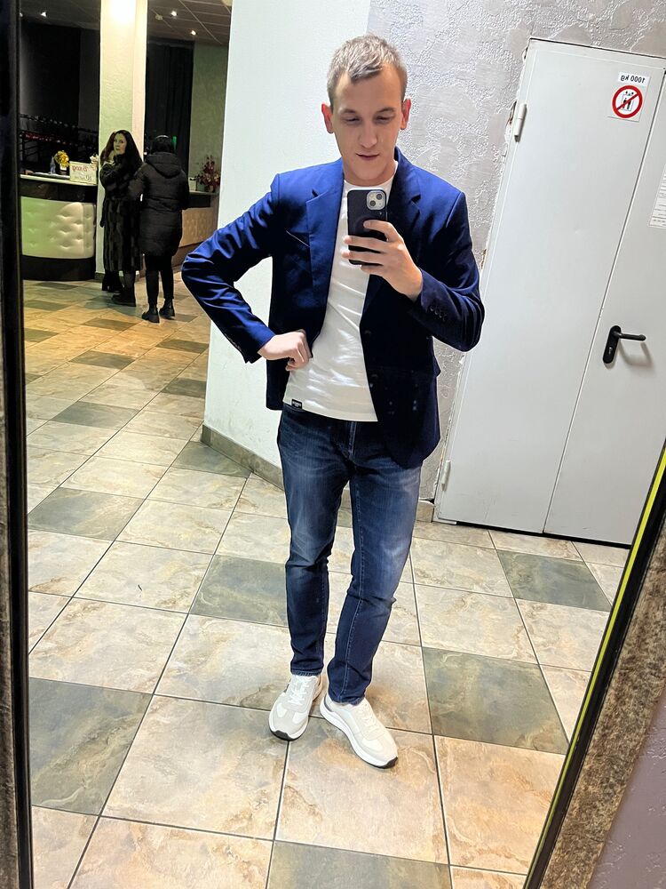  50713713  Ivan, 26 ,    