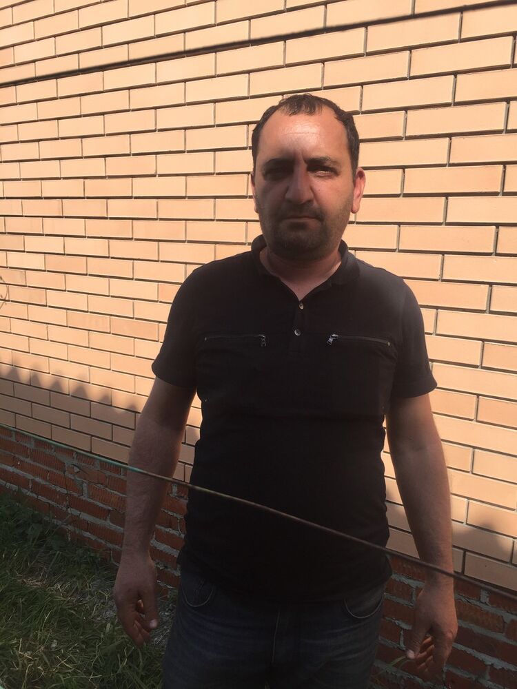  ,   Artur, 45 ,   ,   , c 
