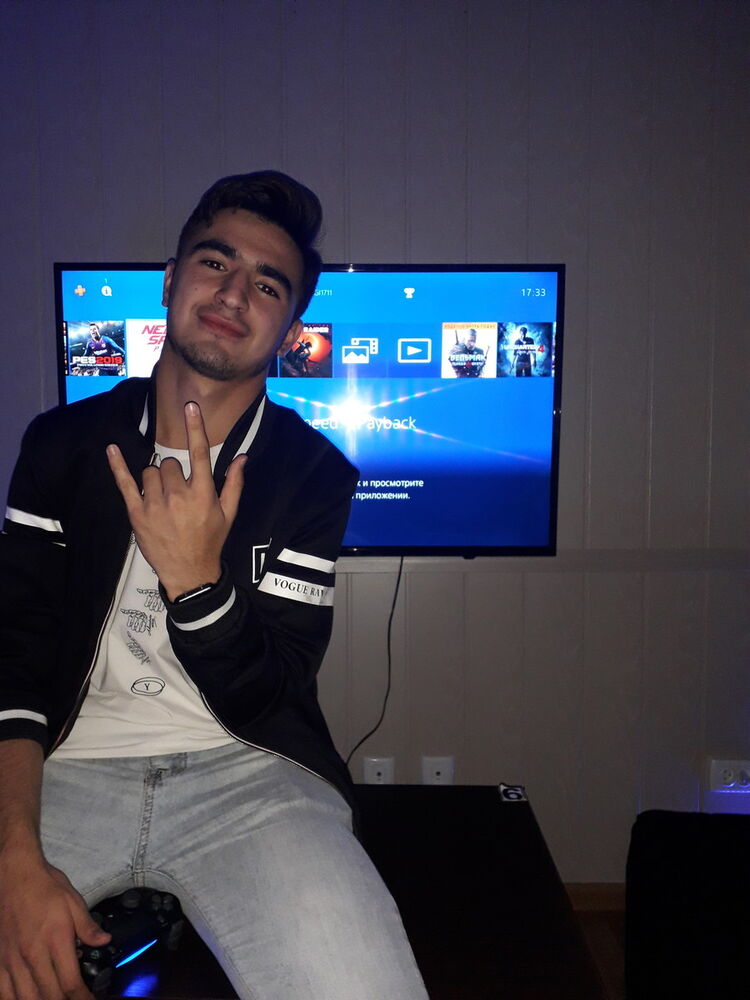  ,   Muhammad, 27 ,   ,   , c 