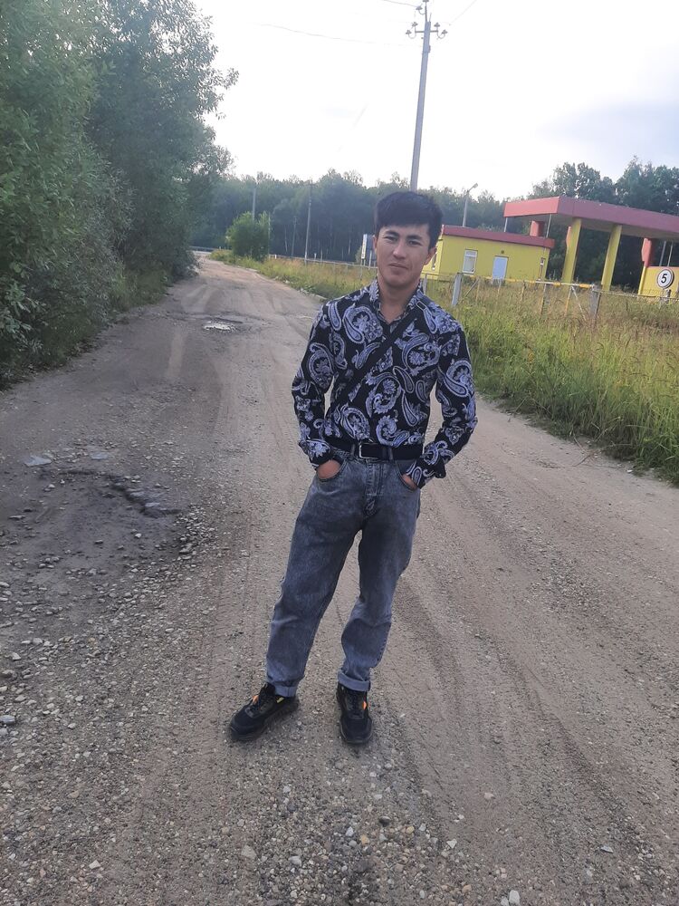  37804553  , 23 ,    