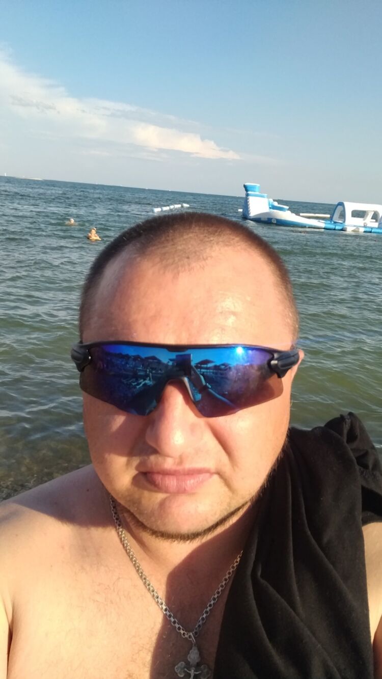  43914613  , 37 ,    