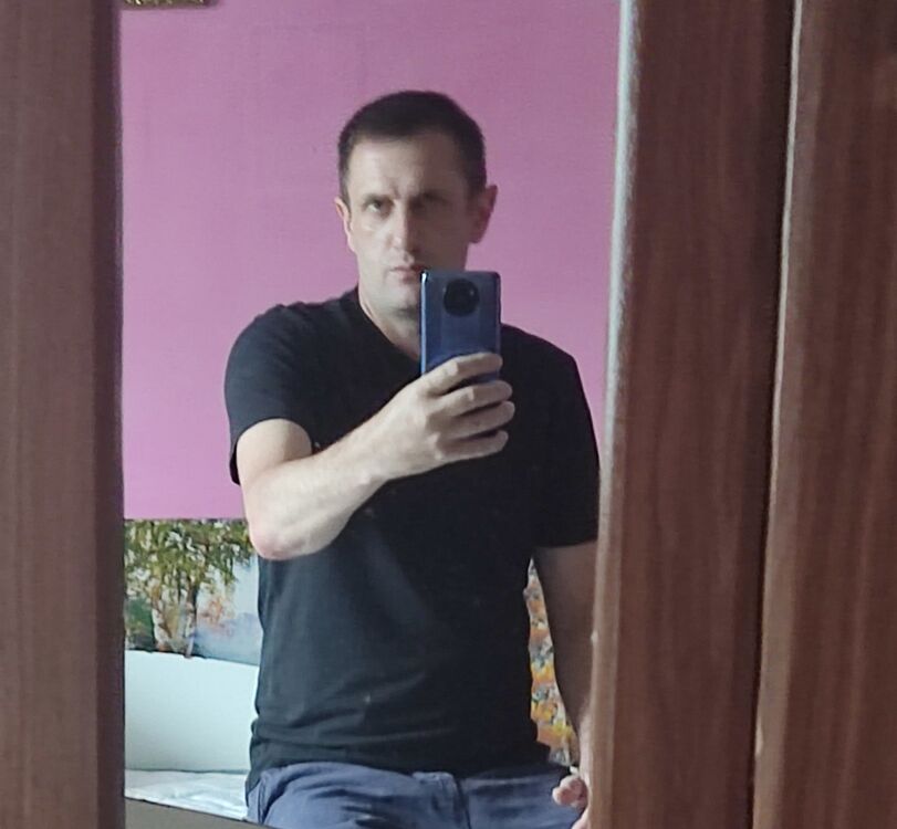  28730853  , 42 ,    