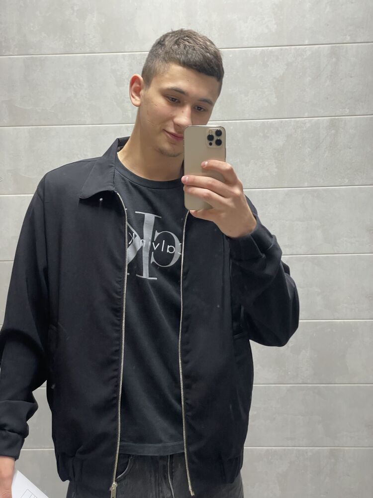  52494863  , 20 ,    
