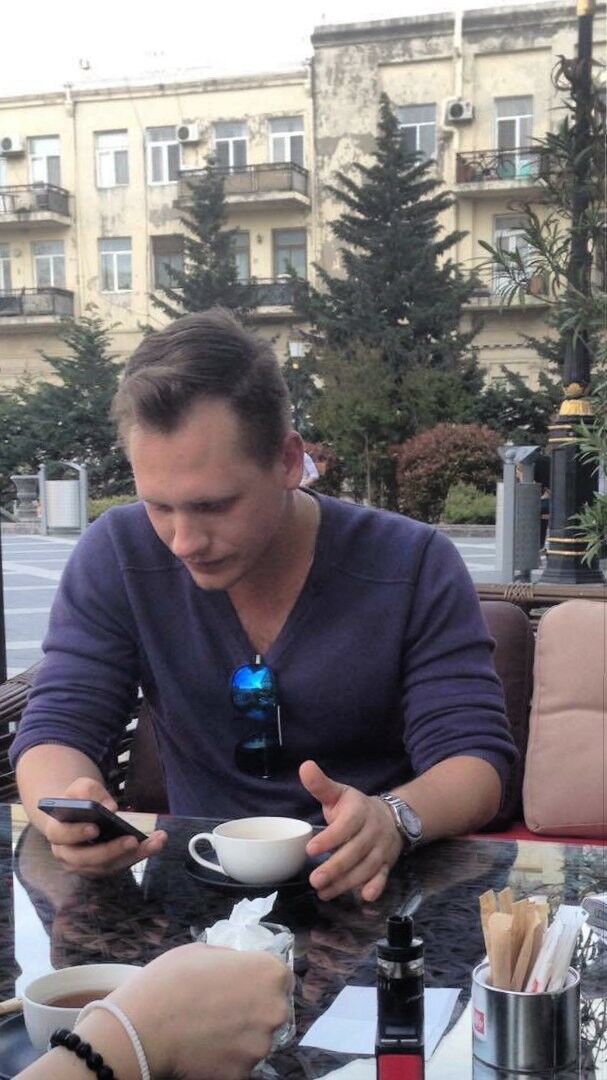  ,   Valera, 28 ,   
