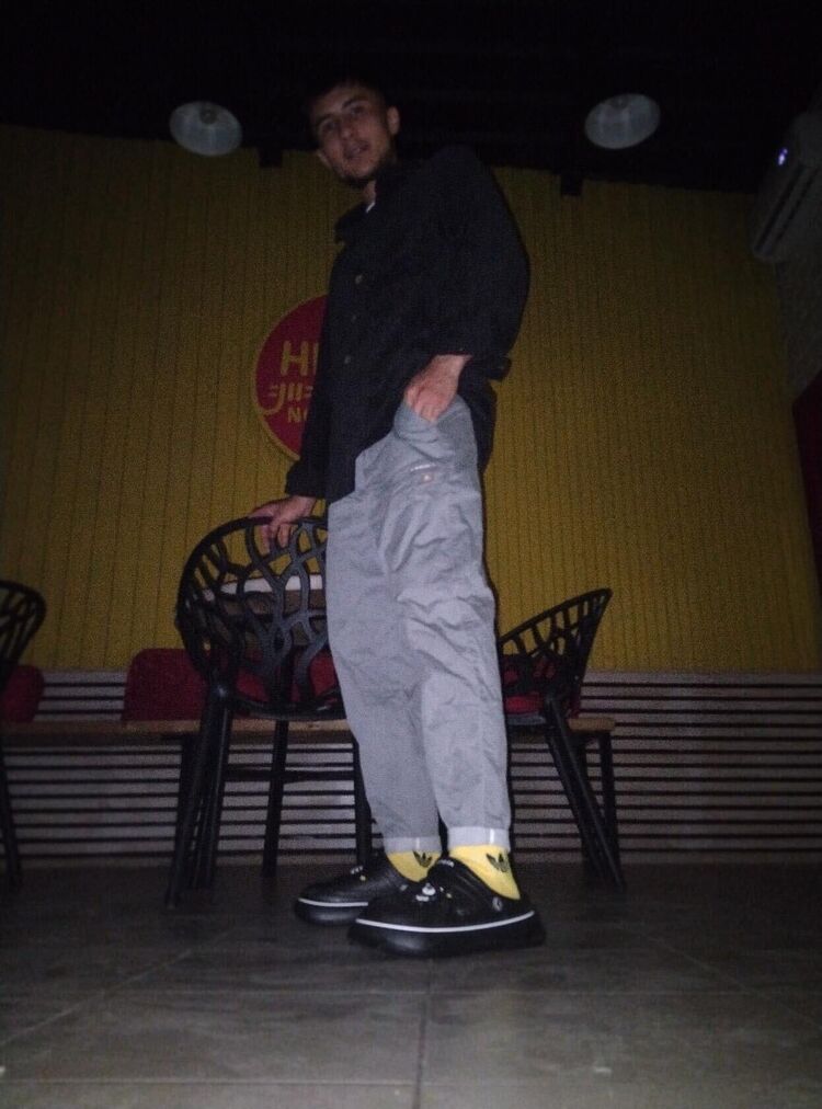  39117863  , 22 ,    -