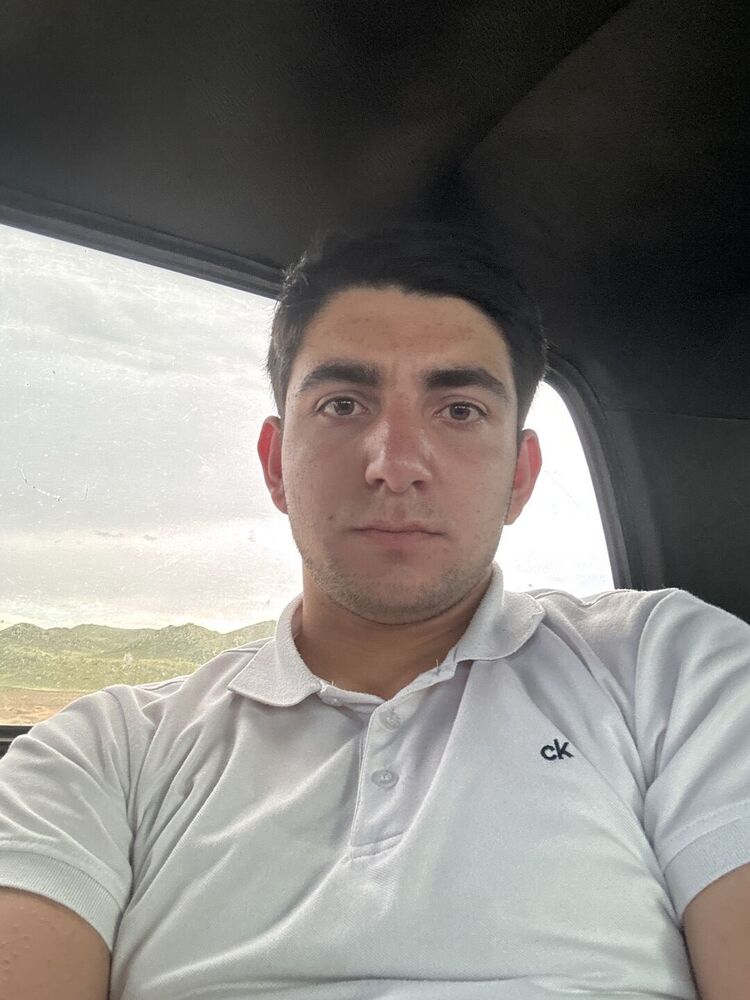 ���� 43944903 ����� Hayk, 19 ���, ���� ���������� � �������