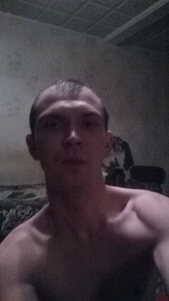  ,   Oleg, 37 ,   