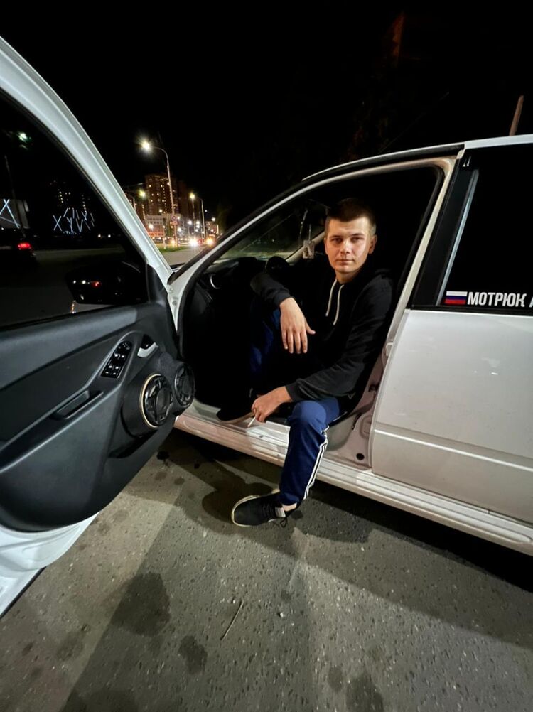  ,   Aleksandr, 28 ,   ,   