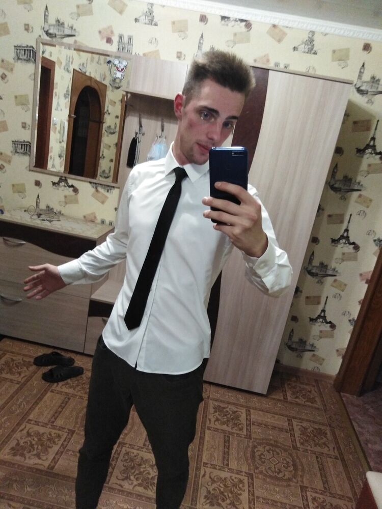  21028323  , 26 ,    