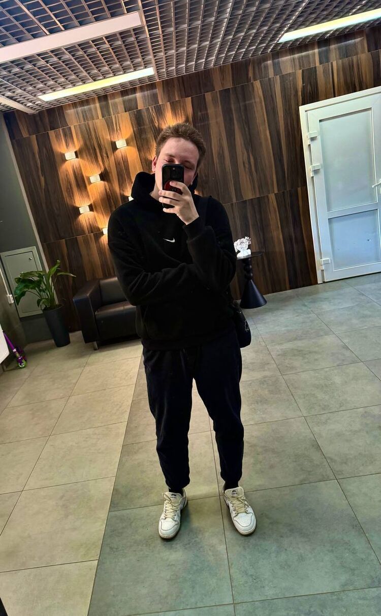 ���� 53069413 ����� Mike, 21 ���, ���� ���������� � �������-��-����