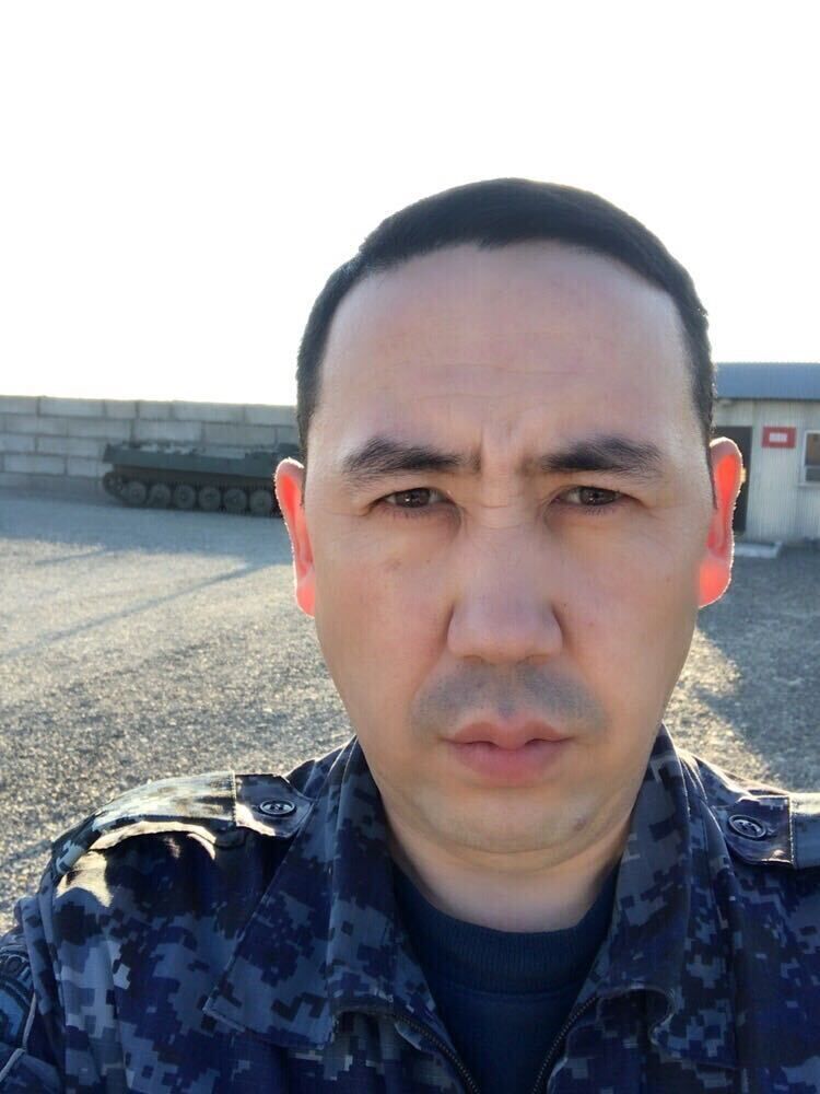  27770483  , 46 ,    