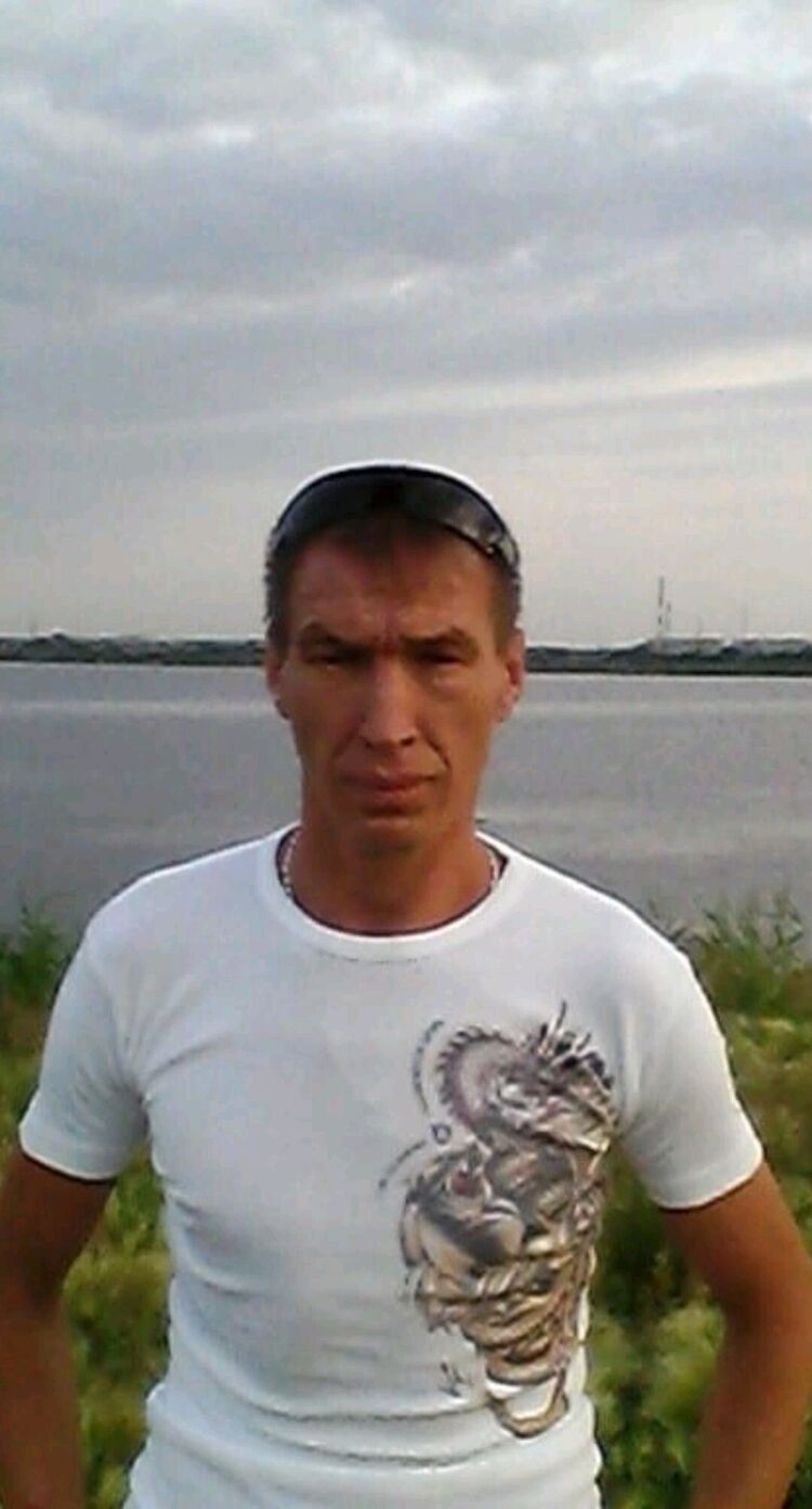  46041573  , 43 ,    