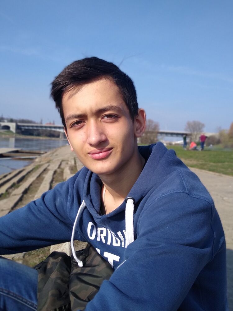  ,   , 24 ,   