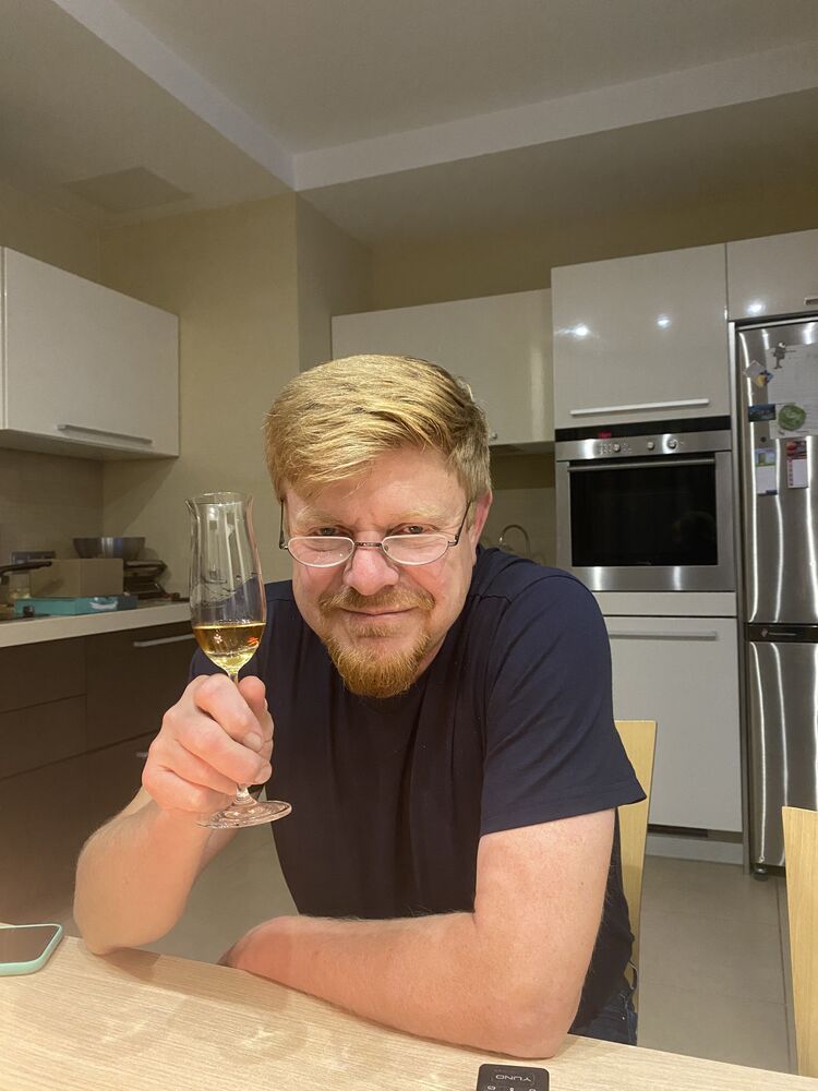  33222033  , 60 ,    -