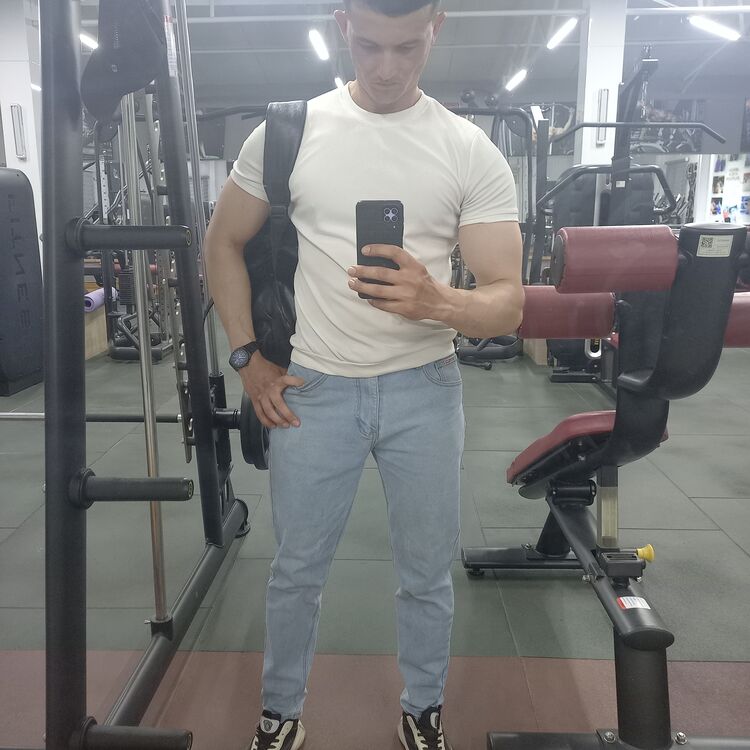  ,   Elnur, 29 ,   ,   