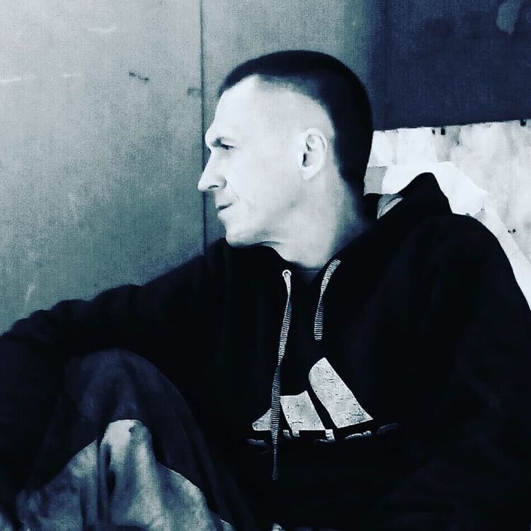  20875483  , 48 ,    