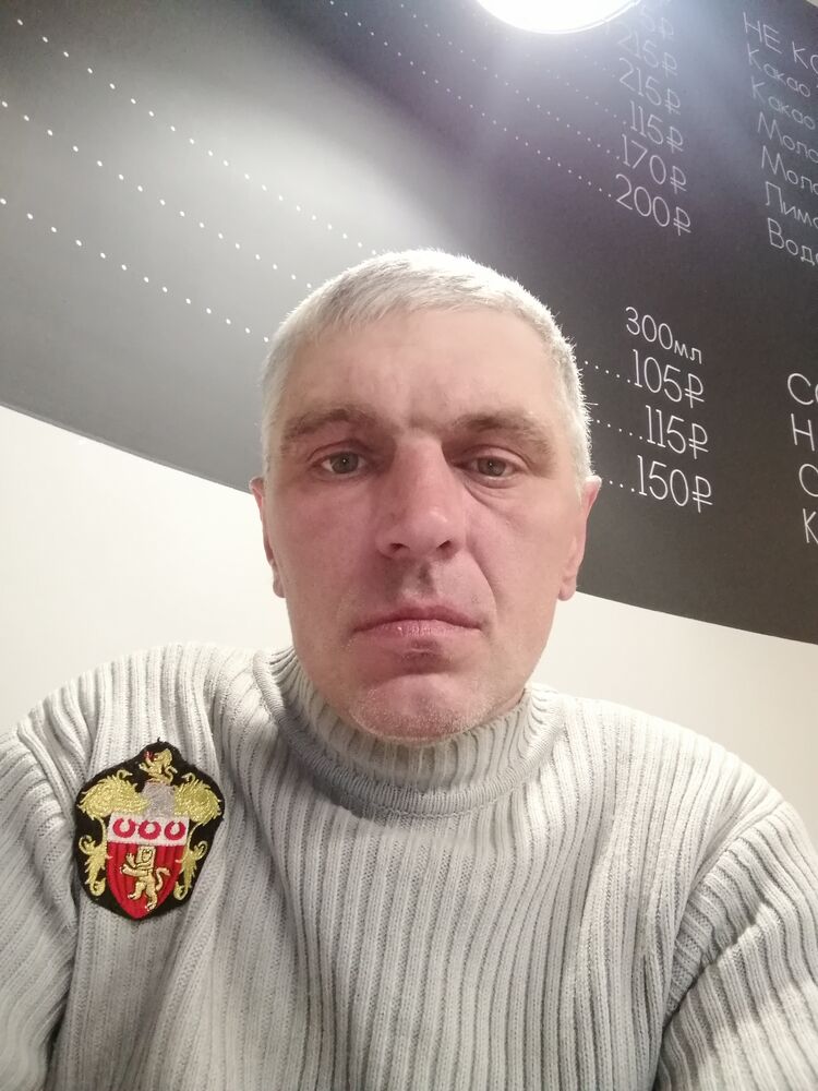  40238913  , 48 ,    