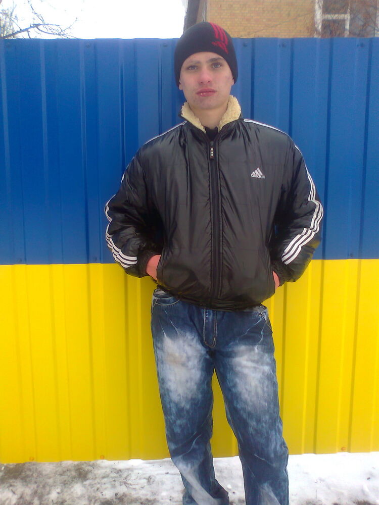  5428233  Vlad, 30 ,    